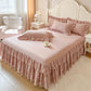 🛌 Romantikus Fodros-Csipkés Ágytakaró Szett (3 részes) – Elegancia és Kényelem