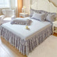 🛌 Romantikus Fodros-Csipkés Ágytakaró Szett (3 részes) – Elegancia és Kényelem